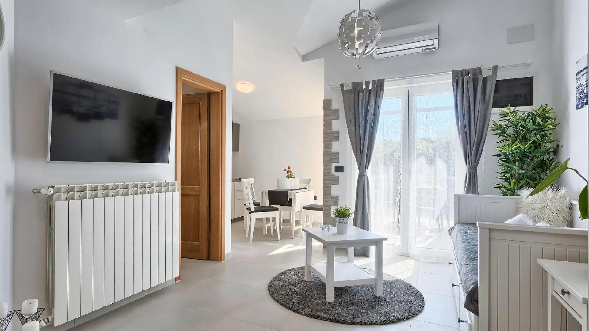 Apartment La Mer-3 By Interhome Pula Croatia